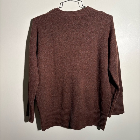 a new day Recycled Polyester Crewneck Sweater - Picture 6 of 6